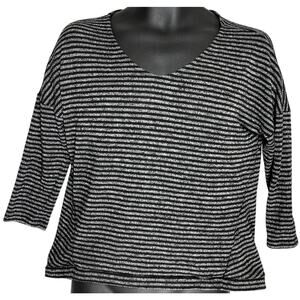 A New Approach Top Womens size M Black Gray Striped VNeck Blouse Casual Basics